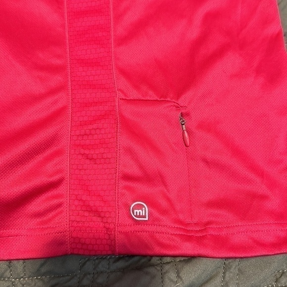 ADIDAS active running tee, Medium - Picture 5 of 5
